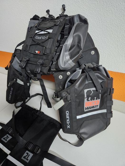 Alforges Red Mamut X-Duro 36L (3x12L) + 2 sacos extra