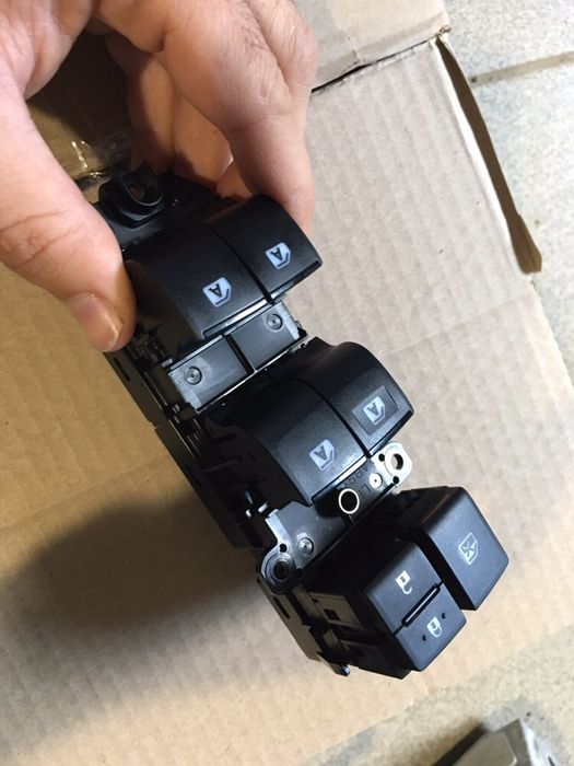 Пульт блок стеклоподьемников camry 70 камри 70
