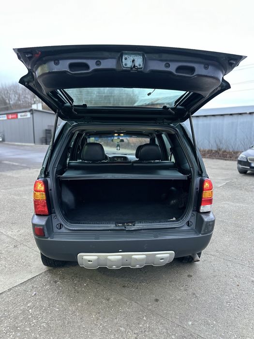 У продажі Ford Maverick 2.0 бензин 4х4