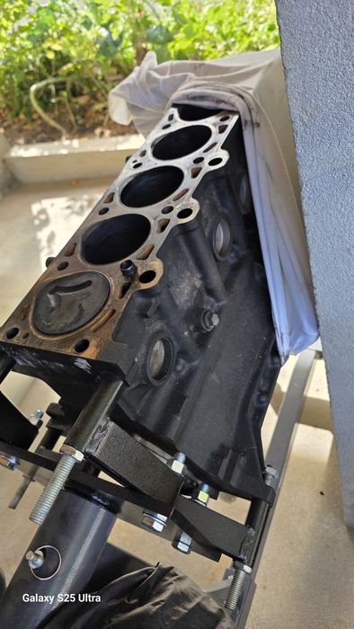Bloco motor m51d25tu São Felix da Marinha • OLX.pt