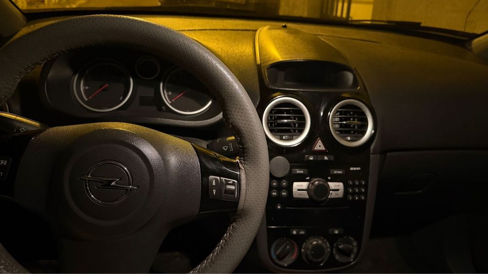 Opel corsa 2011 teto solar