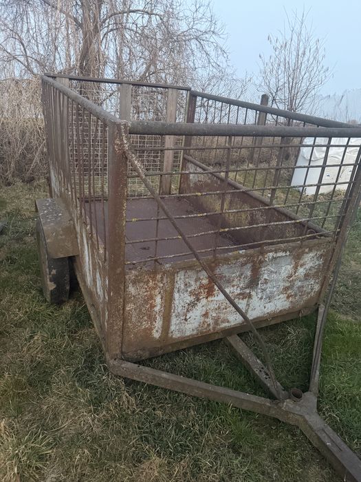 Przyczepka jednoosiowa