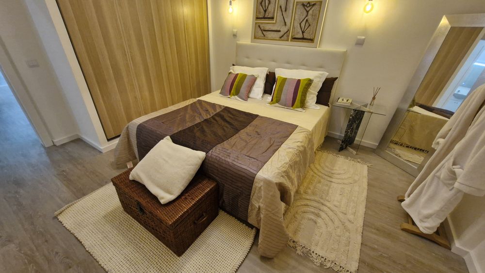 Semier mais colchão e cabeceira