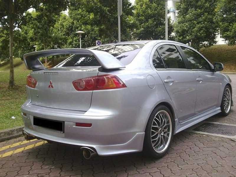 Юбка перед Mitsubishi Lancer X накладка на задний бампер лансер 10