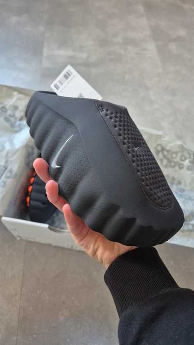 Nike_Mind_ 001 .36