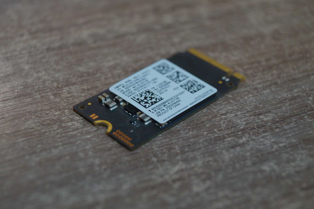 SSD накопичувач Samsung (MZALQ512HBLU-00BL2) 512 ГБ Б/У TVOYO