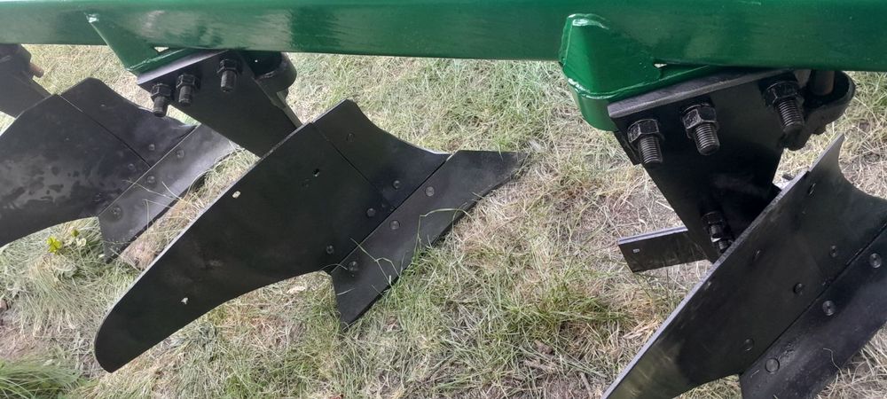 Плуг ПЛН 5-35 після реставрації