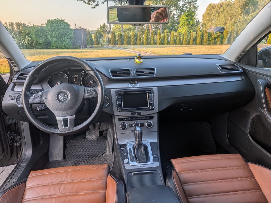 Volkswagen Passat B7 DSG 4MOTION