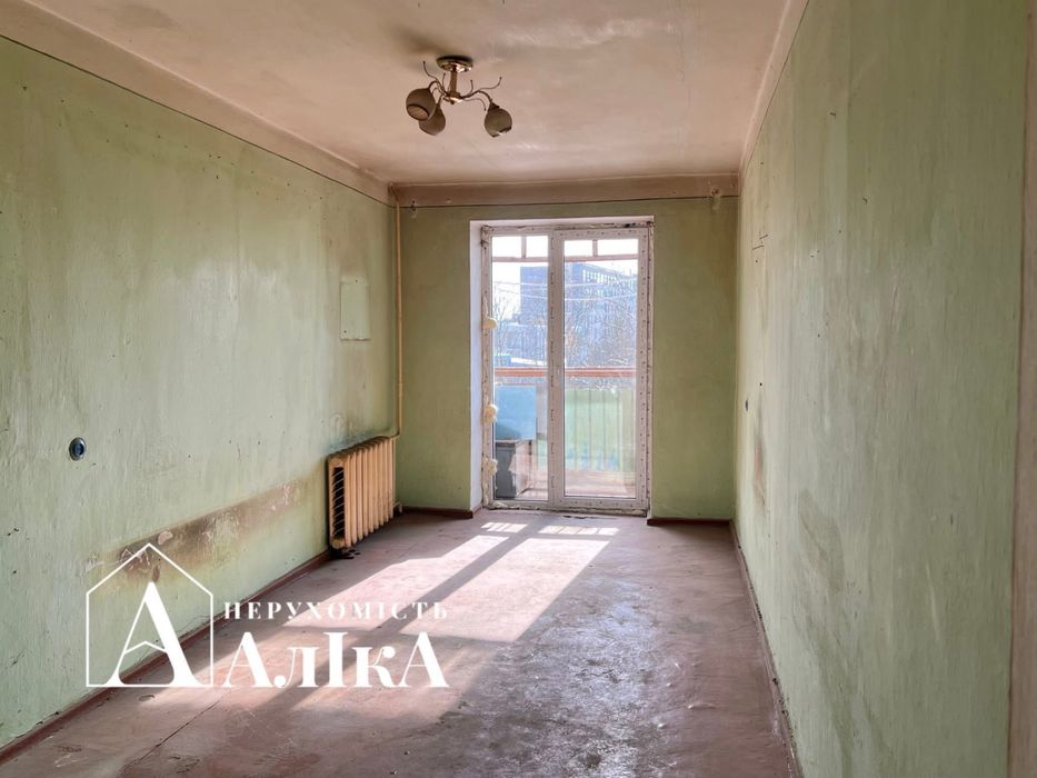 В продажі 3-кімнатна квартира