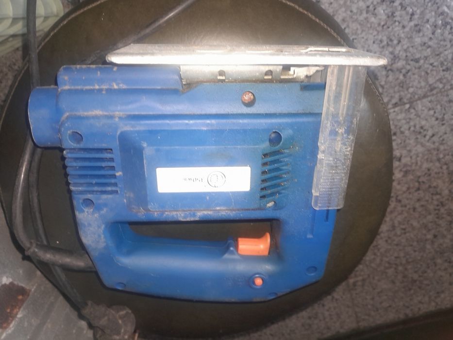 Vendo potente tico- tico de 350watts estado novo 15€