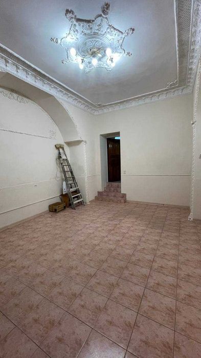 Сдам фасадное помещение Ришельевская 55 офис,магазин,аптека,банк,салон