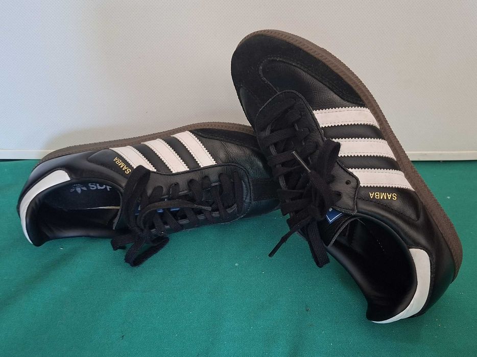 Ténis Adidas SAMBA, originais, em excelente estado - Nº 40 2/3