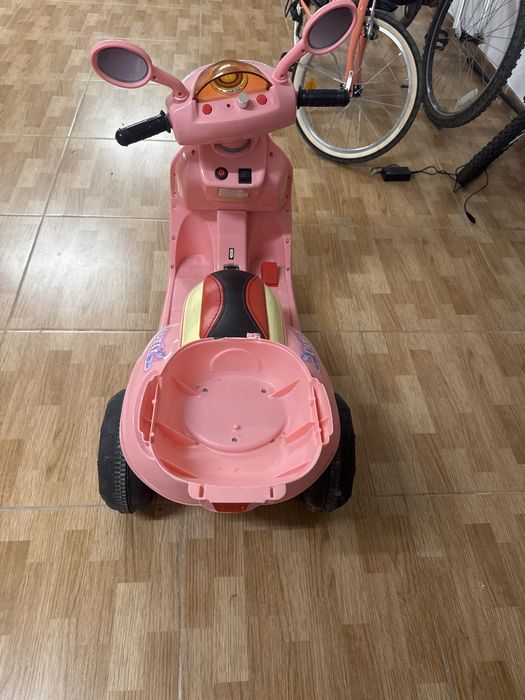 Triciclo eletrico usado