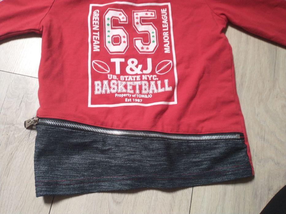 Sweter bluzka bluza dla chłopca rozm 104