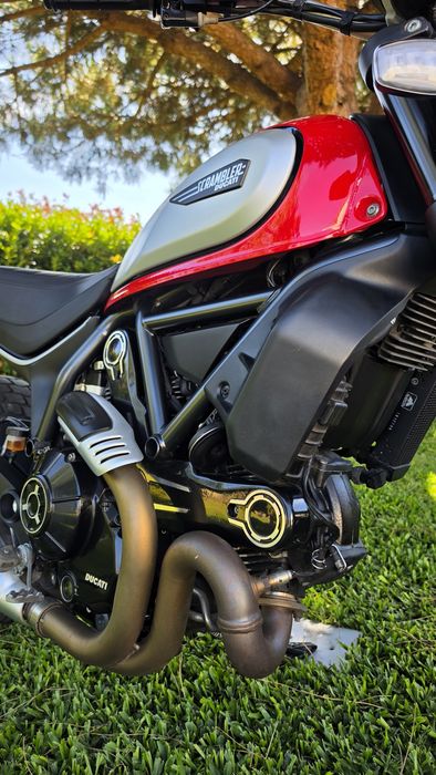 Ducati scrambler icon 800