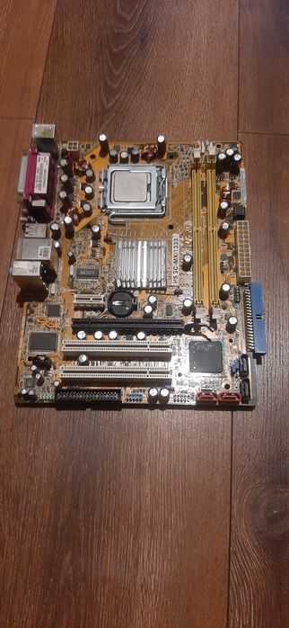 Материнка Asus P5GC-MX/1333