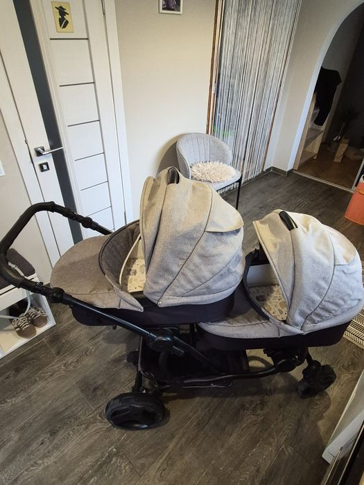 Візочок для двійні