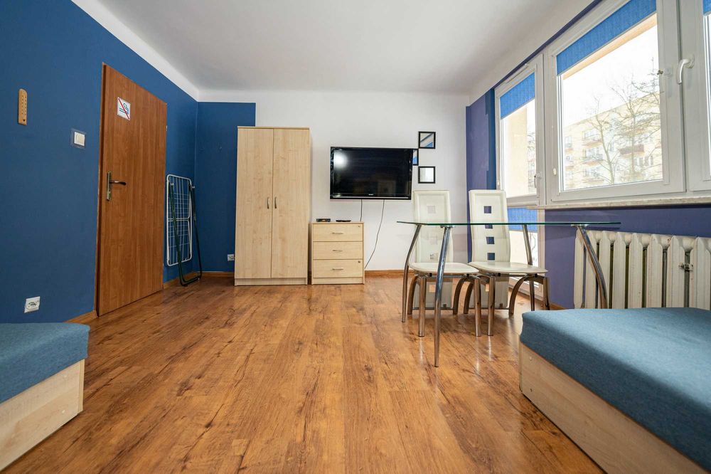 Wynajmę duży pokój z balkonem. Ostrowiec, os. Słoneczne