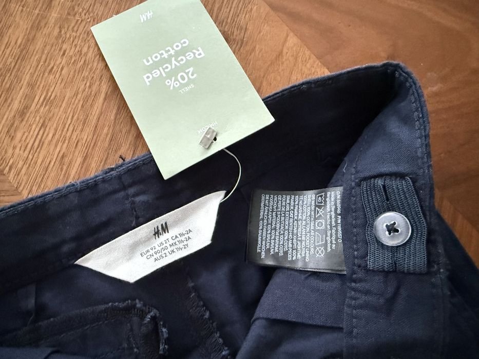 Nowe eleganckie spodnie chłopięce H&M 92, granatowe spodnie wizytow