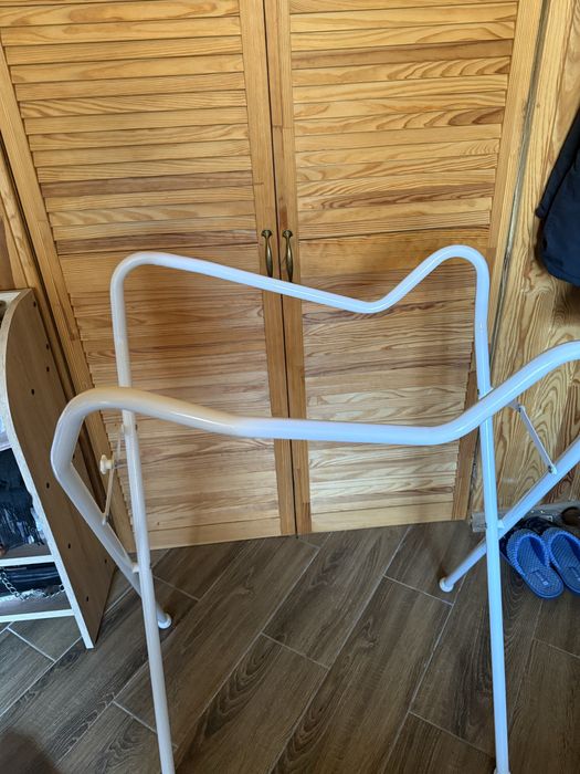 Підставка для ванночки