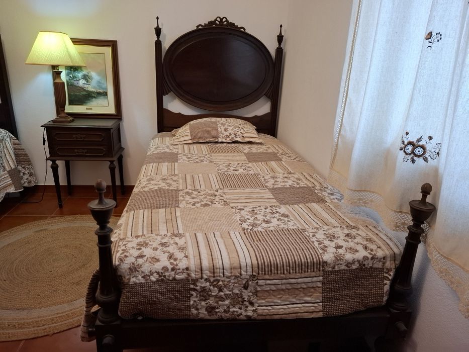 Mobilia de quarto completa antiga