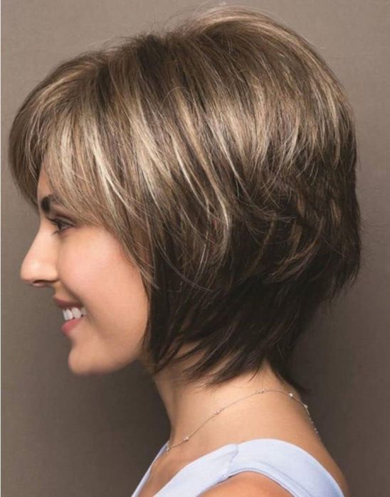 Krótka Kręcona Peruka Pixie Brąz Z Blond Pasemkami