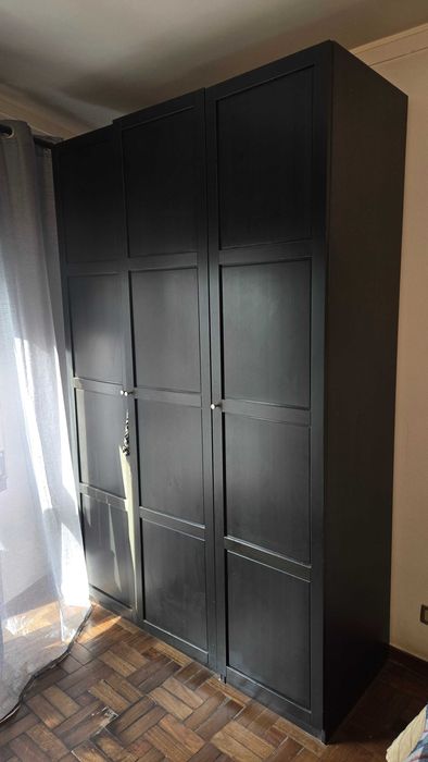 Armario em bom estado