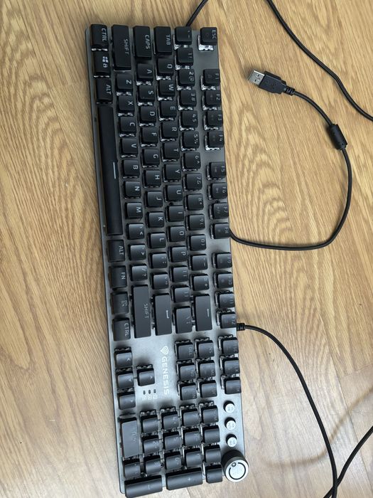 Klawiatura mechaniczna genesis