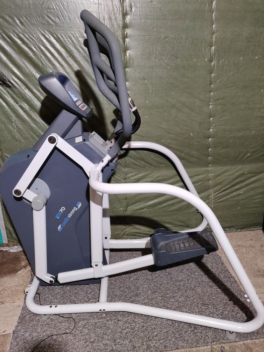 Orbitrek Cardiostrong EX70