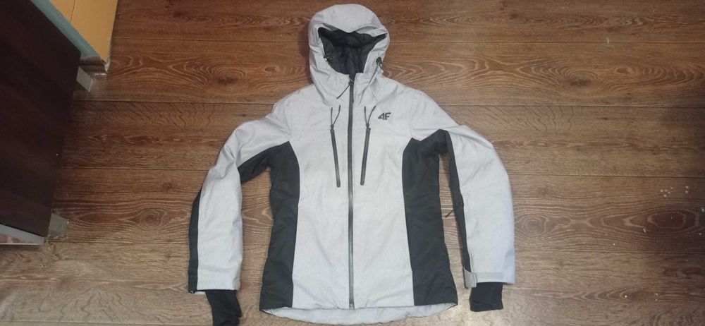 Kurtka narciarska 4F S damska zimowa membrana 10000