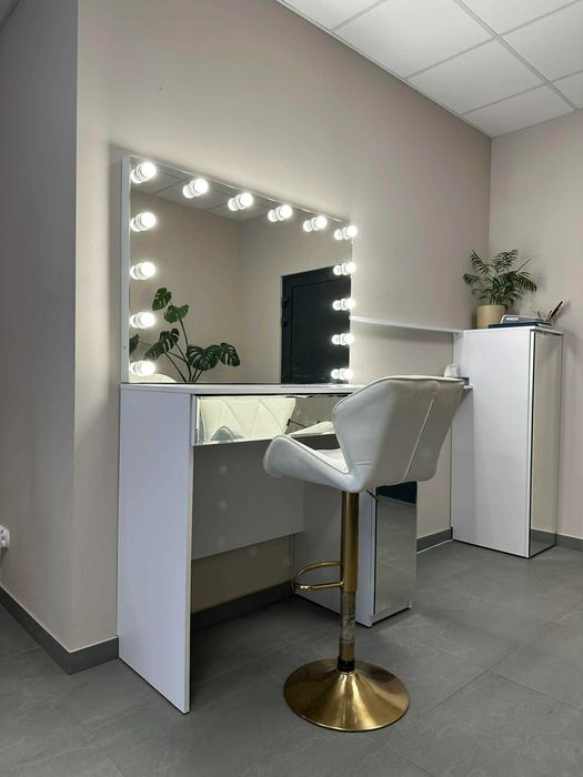 podnajme stanowisko do make up