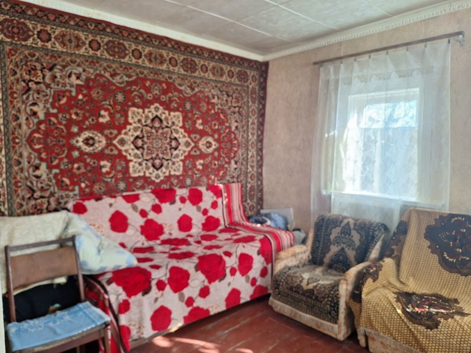 Продам дом в п.г.т. Вертиевка +30сот. земли