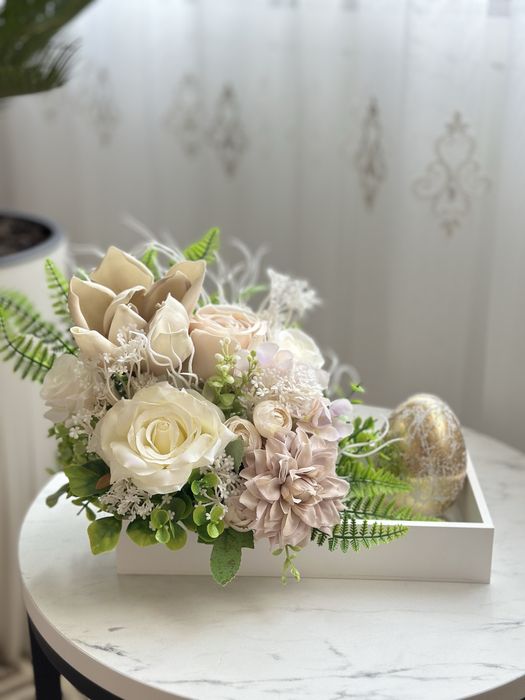 Квіткова композиція на стіл