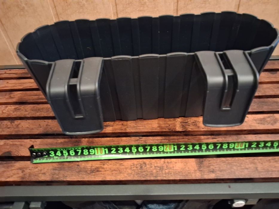 Doniczka  nowa podłużna do kwiatów