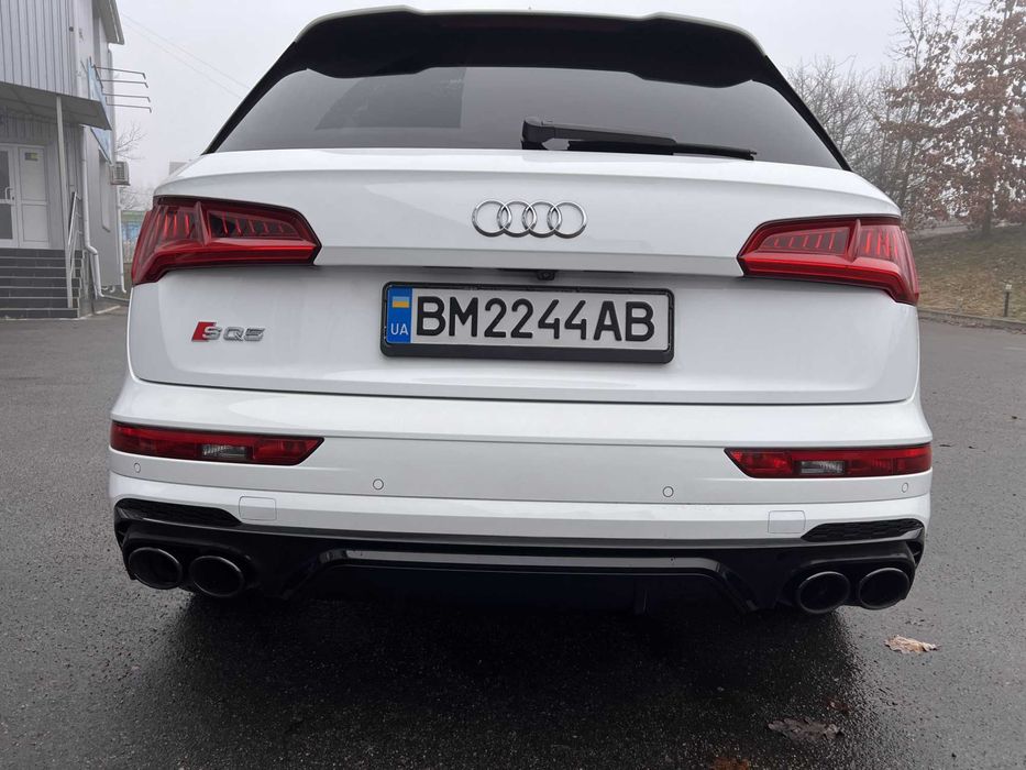 Продам Audi SQ5 premium plus