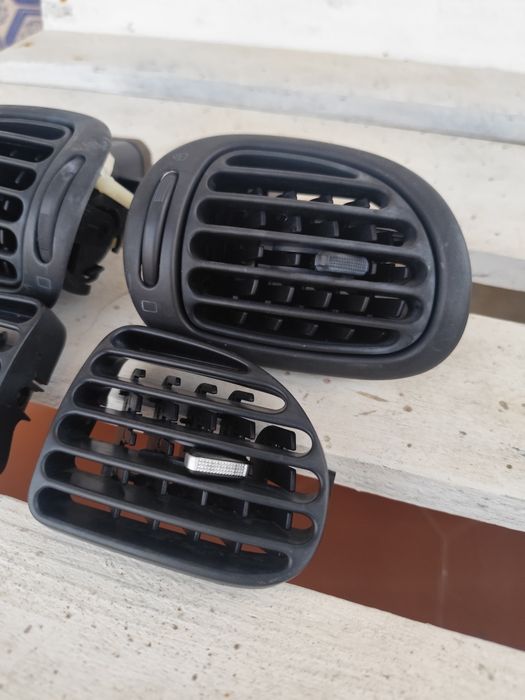 Grelhas Ventilação Peugeot 206