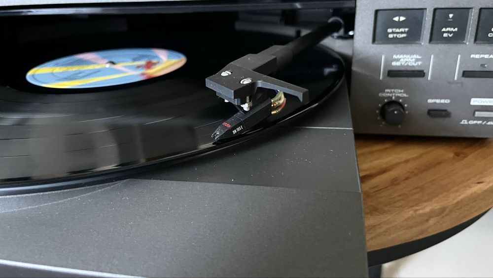 Unikat !! Gramofon Pioneer PL 05