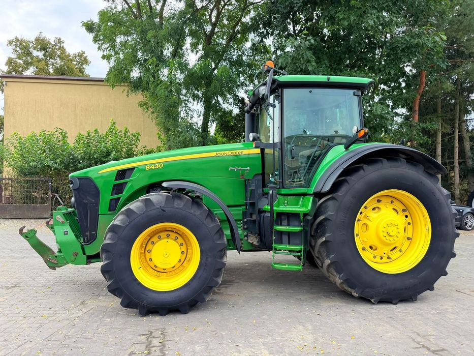 John Deere 8430 Powershift  9000cm3 345 KM, obciążniki, pneumatyka, miękka oś, przedni TUZ