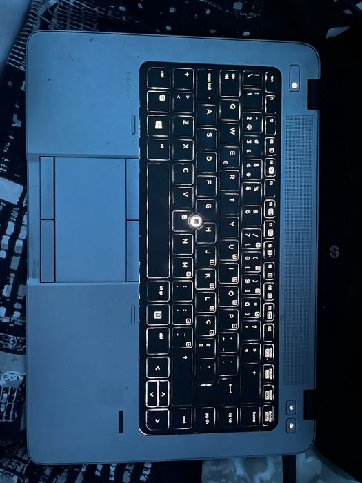 Laptop elitebook 840