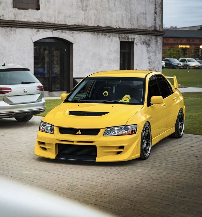 Mitsubishi Lancer Evolution Kompletnie zmodyfikowany, absolutnie  bezwypadkowy.