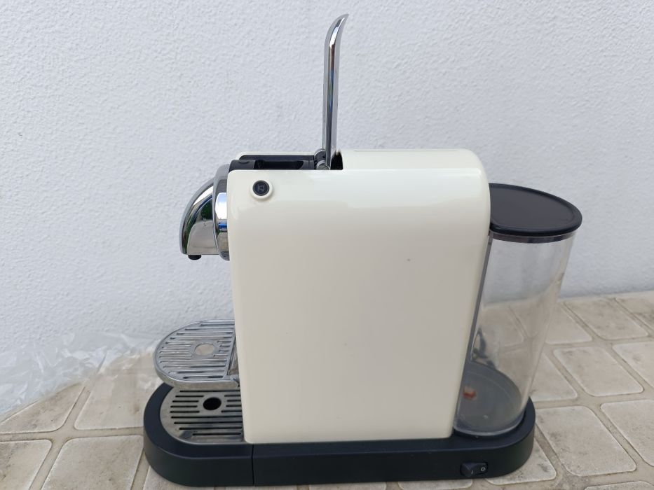 Máquina de café DéLonghi