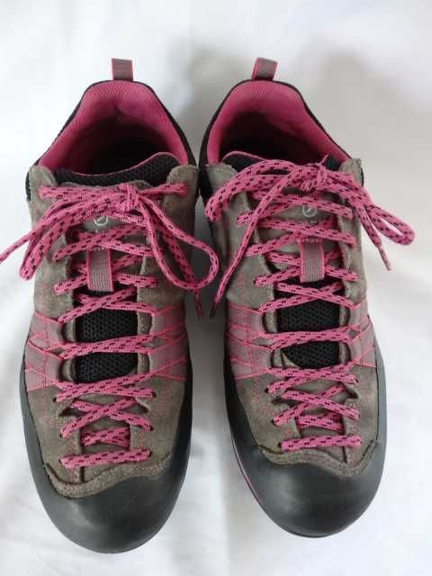 Buty SCARPA CRUX WMN roz 39,5 Trekkingowe Turystyczne Skóra Vibram