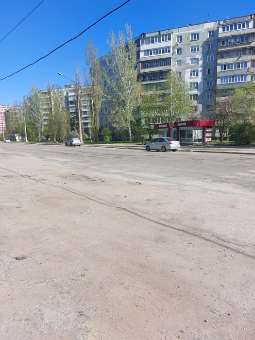 3-х комн квартира Днепровский район