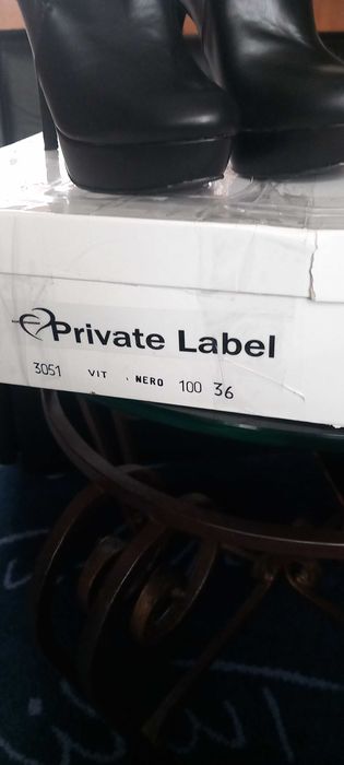 Szpilki -Priwate Label- Italia