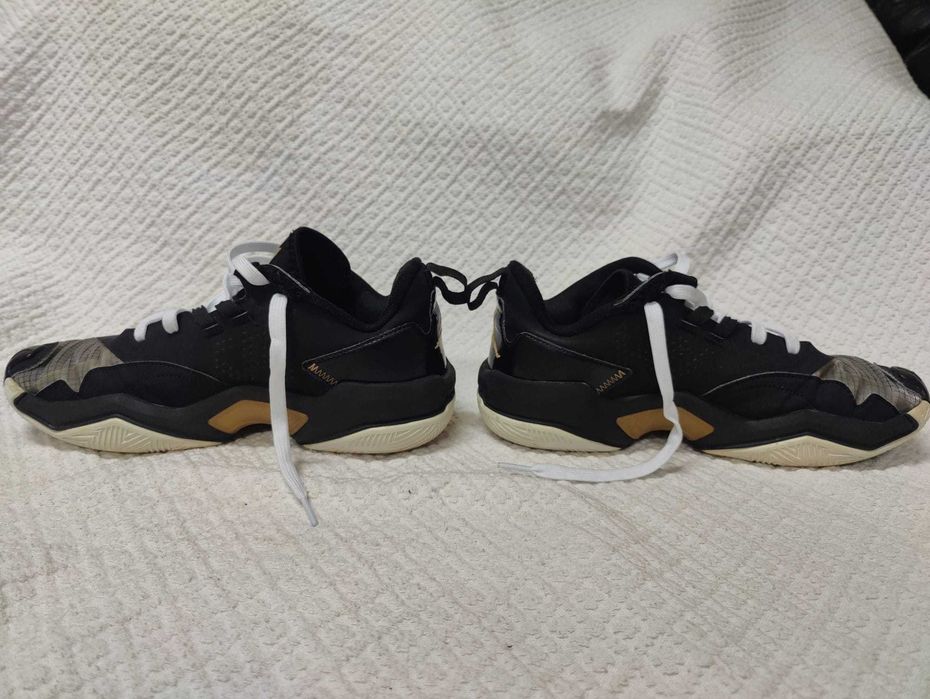 Sapatilhas Nike Air Jordan tam. 42 em ótimo estado