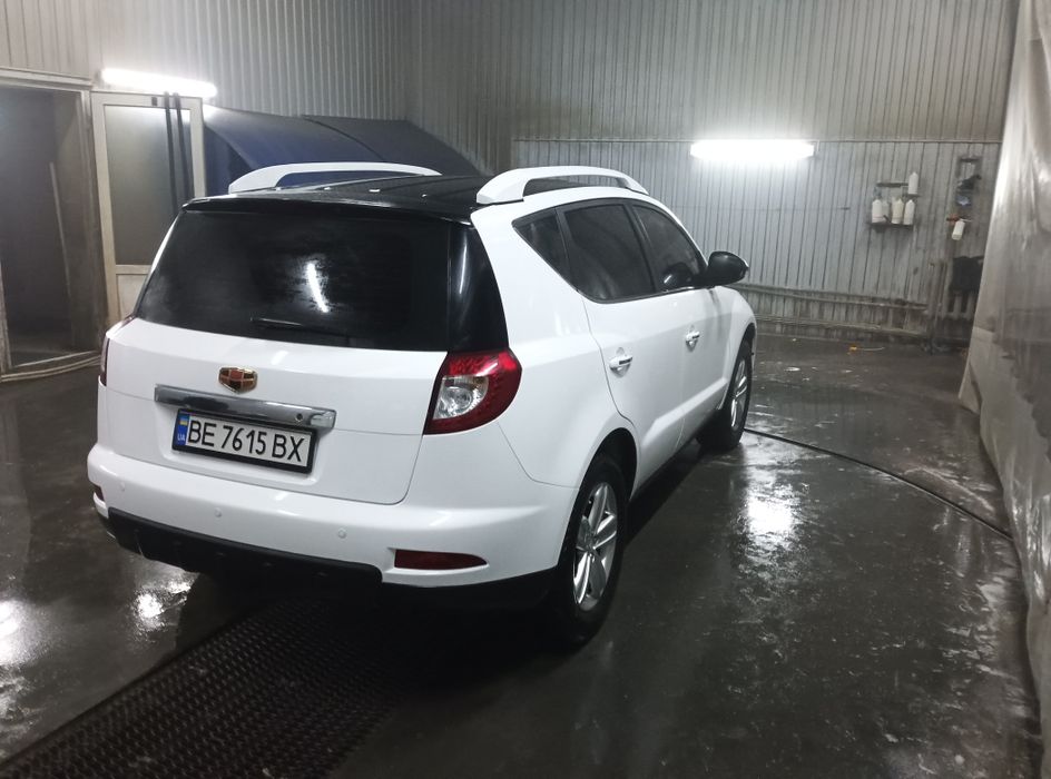 Geely Emgrand X7