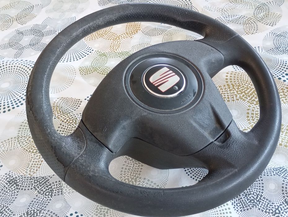 Volante SEAT Ibiza com airbag
