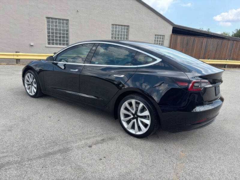 2019 Tesla Model 3 Standard Range Plus