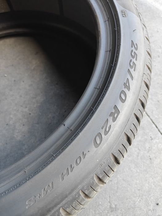 1шт R20 255/40 101H XL M+S шина всесезонна майже 2024р Pirelli PZero All Season з авто Tesla