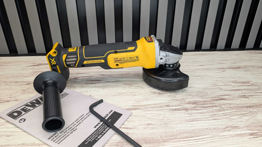 Болгарка КШМ Бесщіточна DeWalt DCG405 (Refurbished)